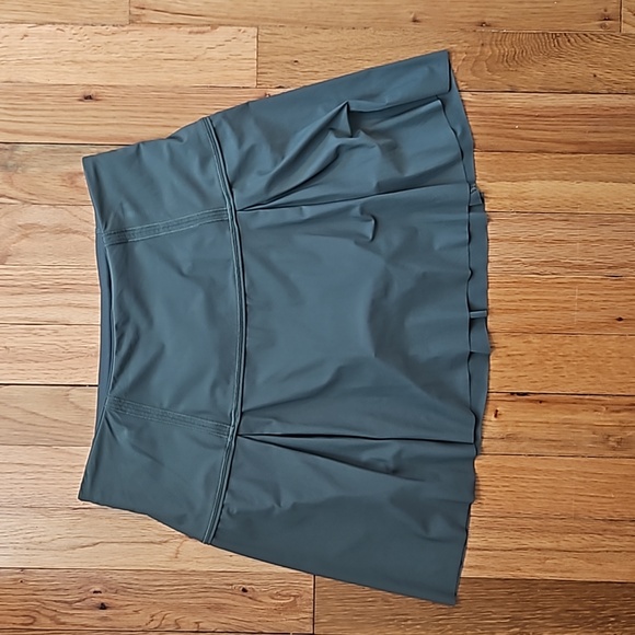 Lululemon Lost in Pace Skirt Green 4 Tall - Picture 6 of 9